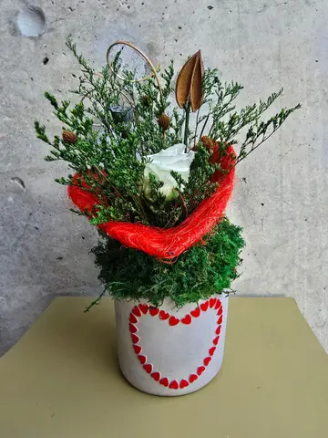 AMOUR WHITE – Preserved Floral Arrangement